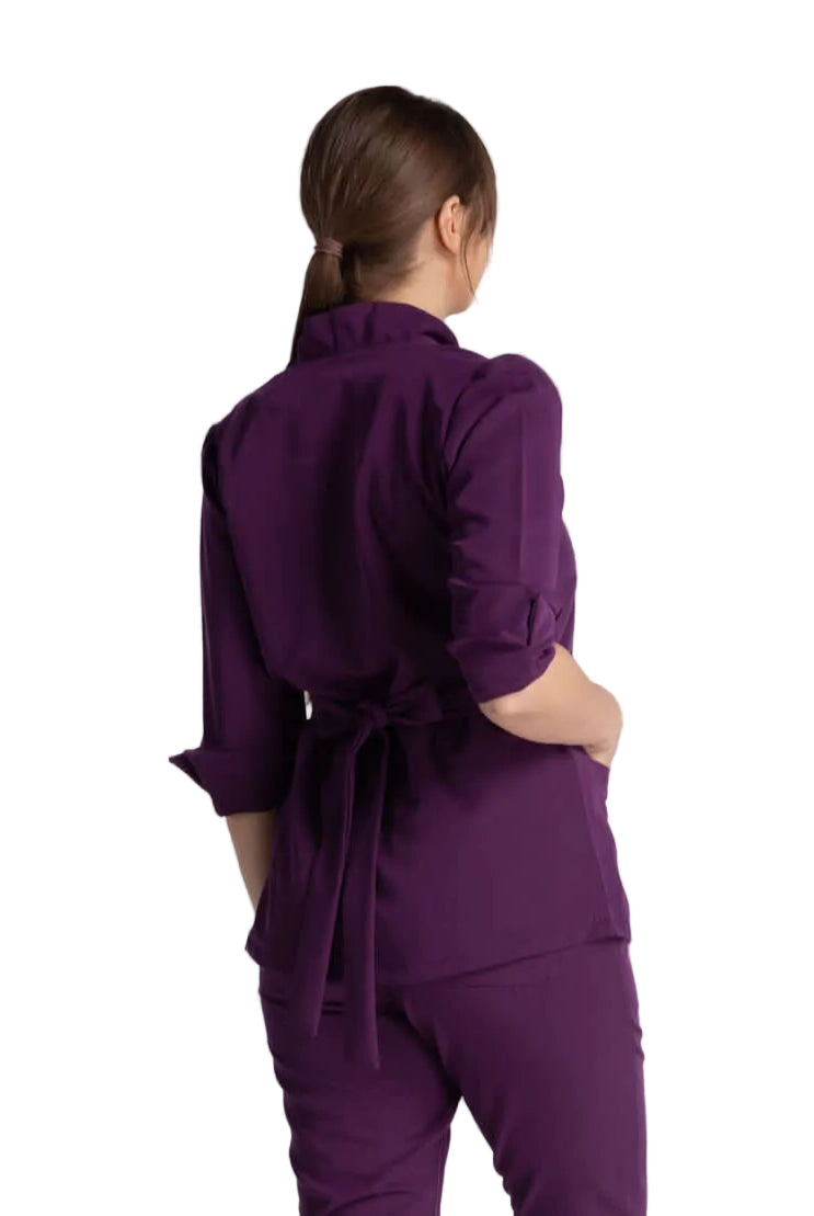 Bluza Elastica Elise - spate elegant cu guler shal si cordon ajustabil.