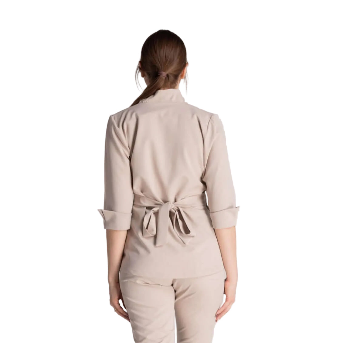 Bluza Elastica Elise - vedere din spate, design elegant cu cordon ajustabil, perfect pentru profesioniștii medicali.